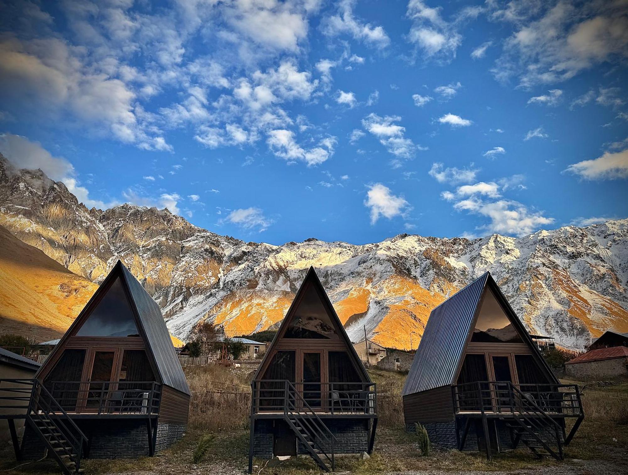 Cottages Dila Kazbegi Exterior photo
